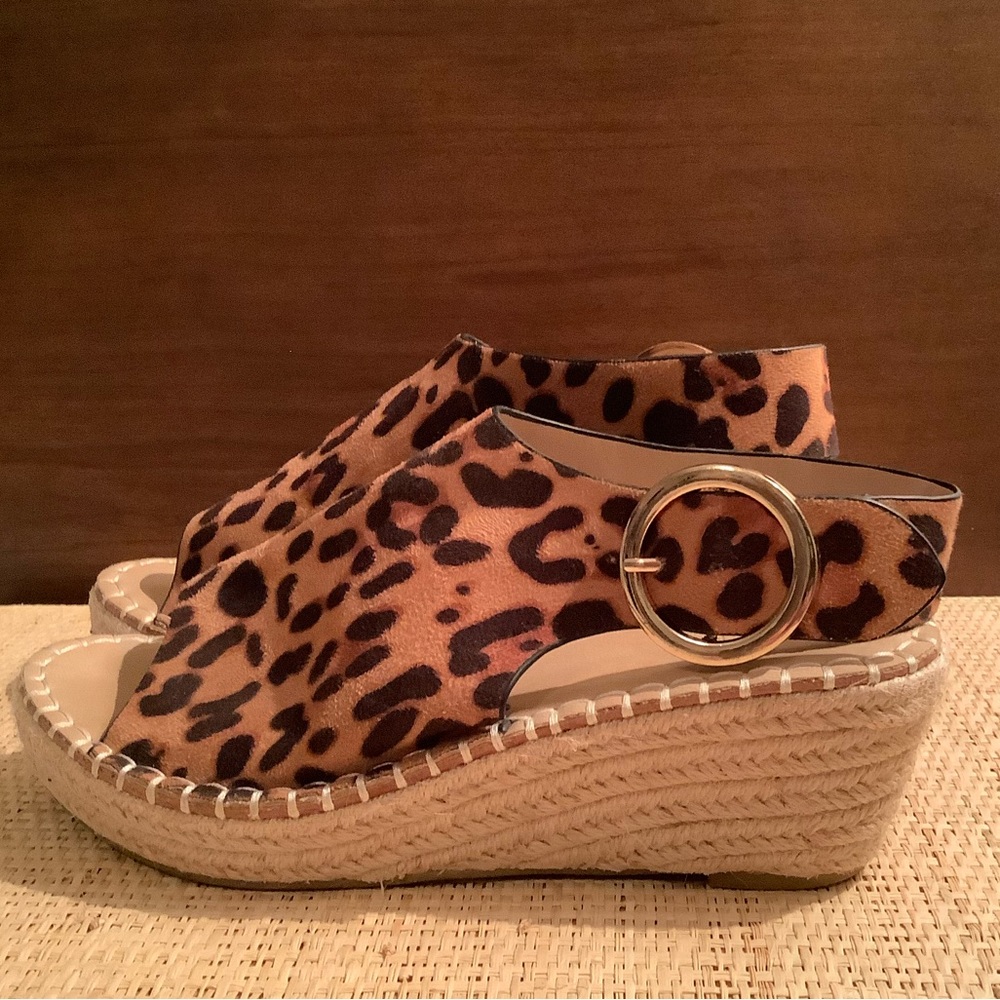 Catherine Malandrino Leopard Print Espadrille Wedge Sandals - Tan Brown